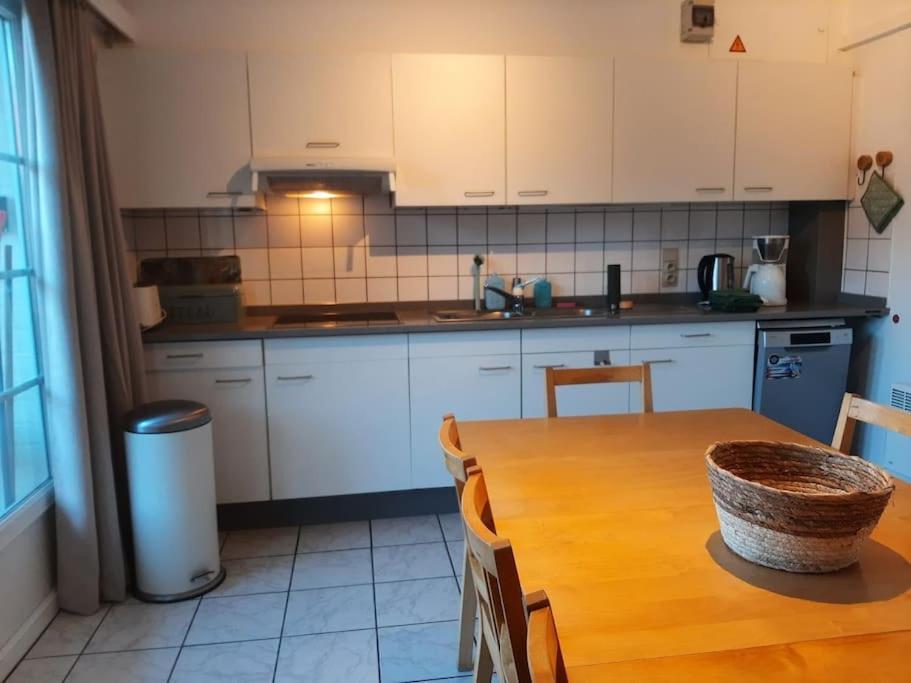 Spacieux Duplex Pres De La Mer 4 Chambres 2 Sdb De Haan Ngoại thất bức ảnh